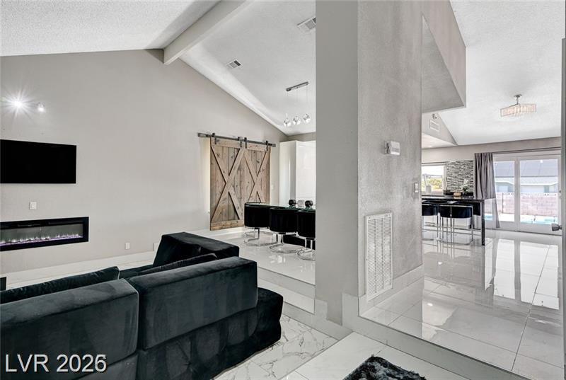 6352 Peppermill DR